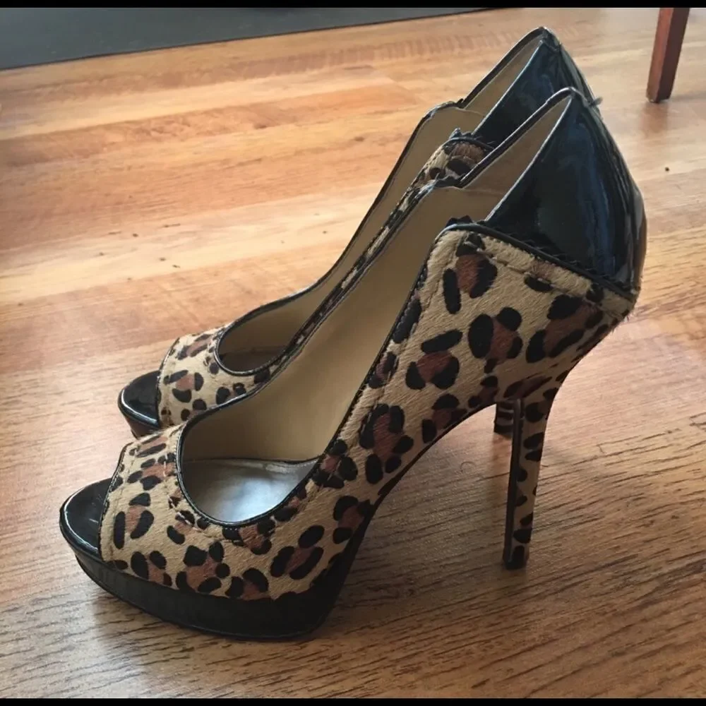 Rachel Roy Leopard Patent Leather Peep Toe Platform Heels Size 9.5